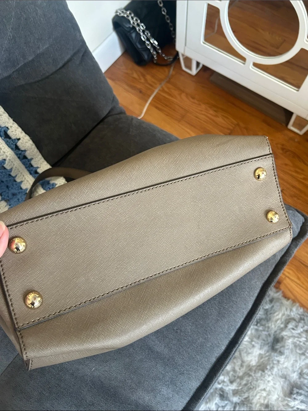 🔐 Michael Kors Taupe Leather Lock & Key Satchel Gold Hardware